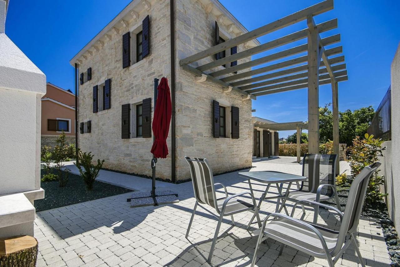 Stone Villa Zahara Ližnjan Eksteriør bilde