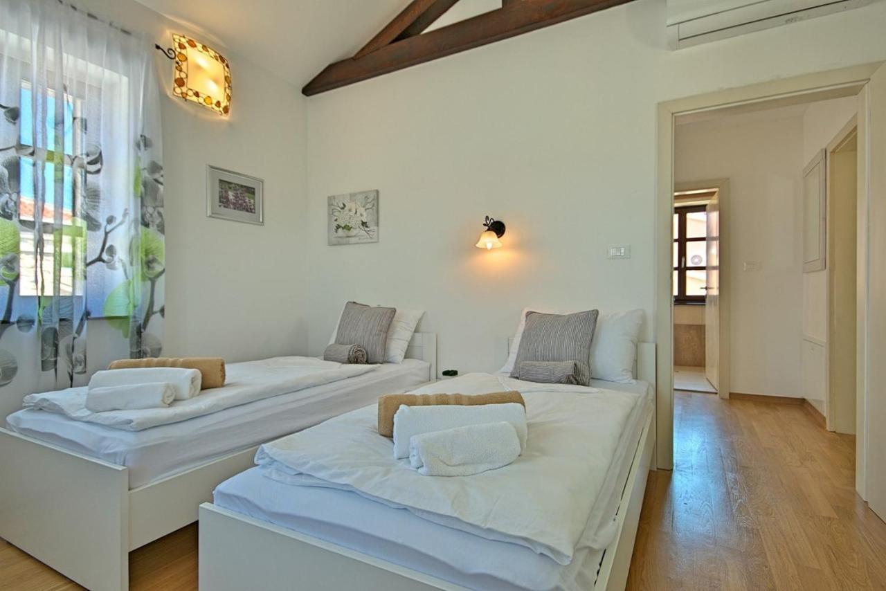 Stone Villa Zahara Ližnjan Eksteriør bilde